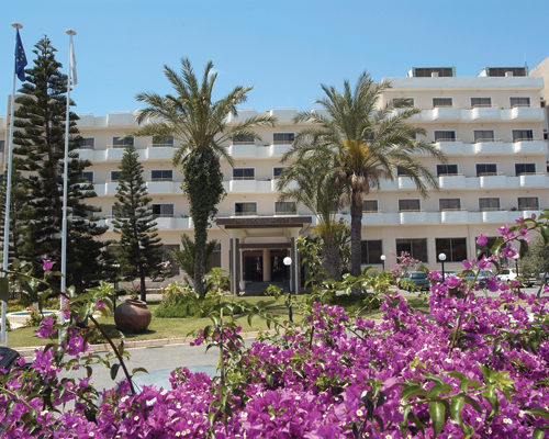 Nestor Hotel Entrance
