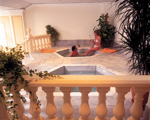 Anastasia Beach Hotel Jacuzzi