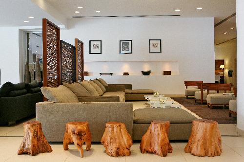 Napa Mermaid Hotel & Suites  Lobby Area