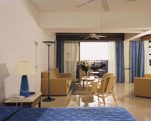 Coral Beach Hotel and Resort Executive Suite