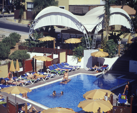 Senator Hotel Apartments Swimming Pool 3