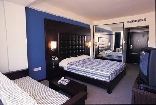 Napa Plaza Junior Suite