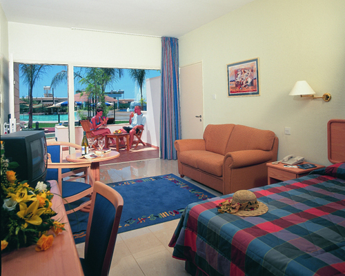 Faros Hotel Garden Suite