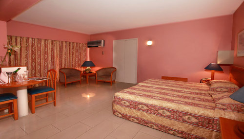 Jasmine Hotel Apartments Studio