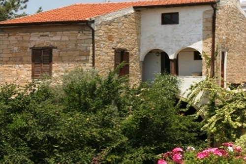 Nicolas & Maria's Cottages Exterior View