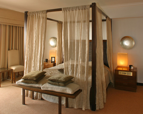 Grecian Park Hotel King's Suite