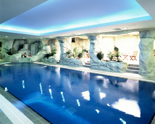 Crown Resort Horizon Indoor Pool