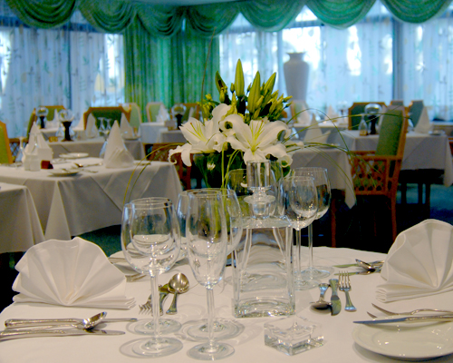 Palm Beach Hotel Omega Restaurant