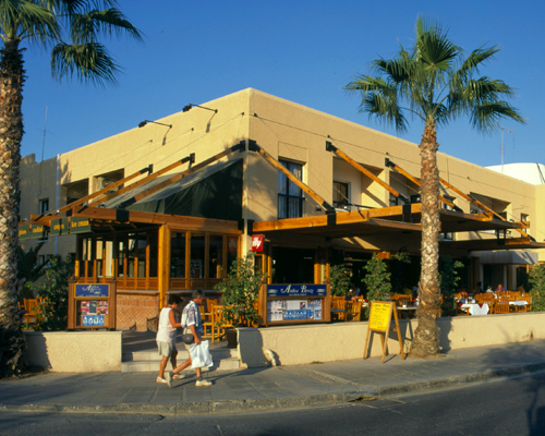 Anthea Hotel Apartments Outdoor Restaurant