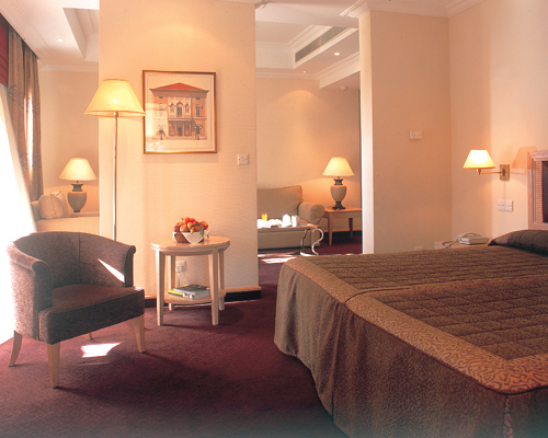 Curium Palace Hotel Executive Suite