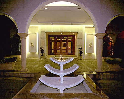 Curium Palace Hotel Hotel Entrance