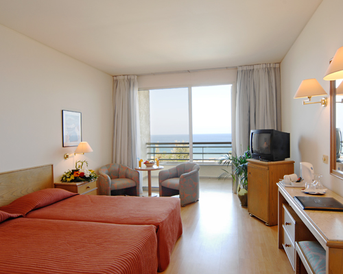 Golden Coast Hotel Standard Room Sea View