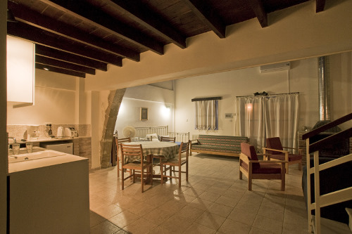 Danae's Traditional Houses 