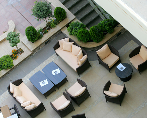 Ajax Hotel Veranda