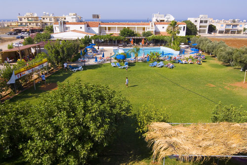 Captain Karas Apartments