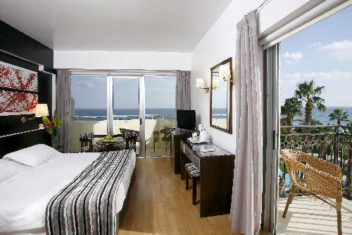 Lordos Beach Hotel Front Sea & Garden View Room