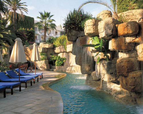 Annabelle Pool
