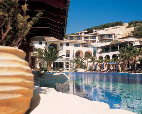 Columbia Beach Resort Resort1