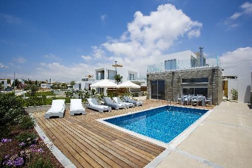 Example of Superior 3 bed villa