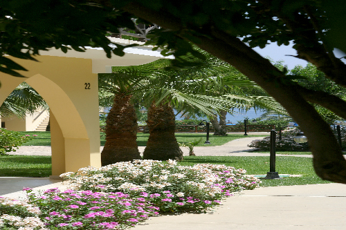 Malama Holiday Village Gardens 6