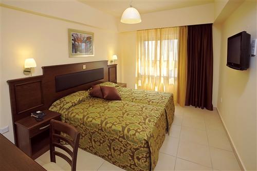 Euronapa Hotel Apartments Studio