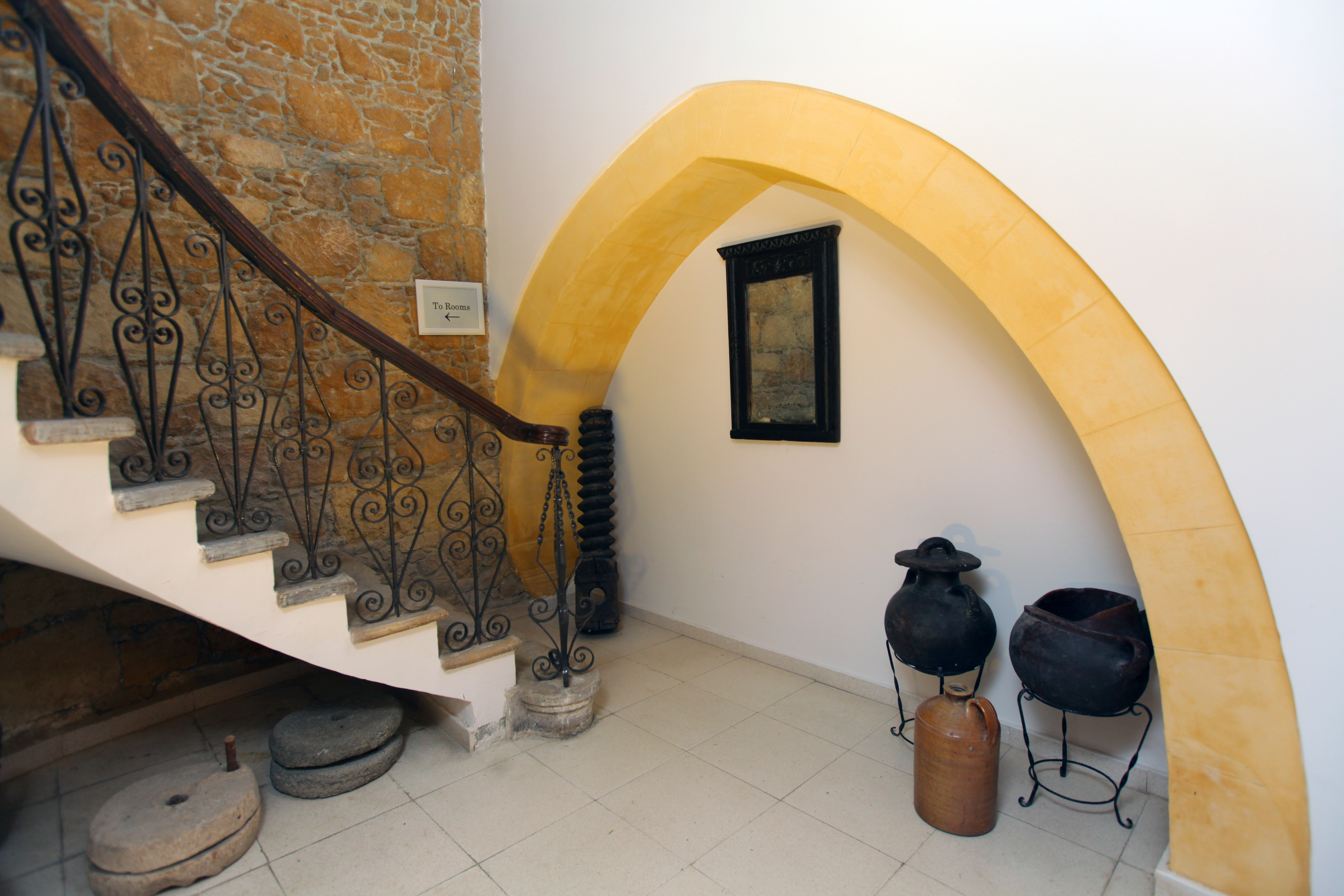Centrum Hotel Stairs & corridors