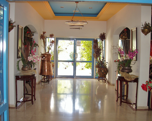 Paphiessa Hotel Entrance