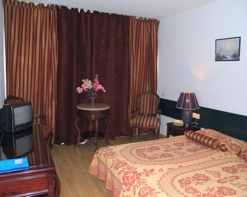 Paphiessa Hotel Room