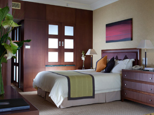 Four Seasons Hotel Superior Inland View Room