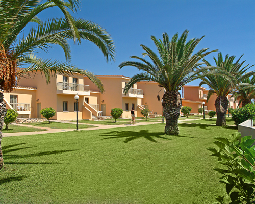 Nissiana Hotel Bungalows1