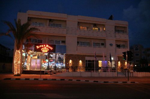 Kings Hotel by Night